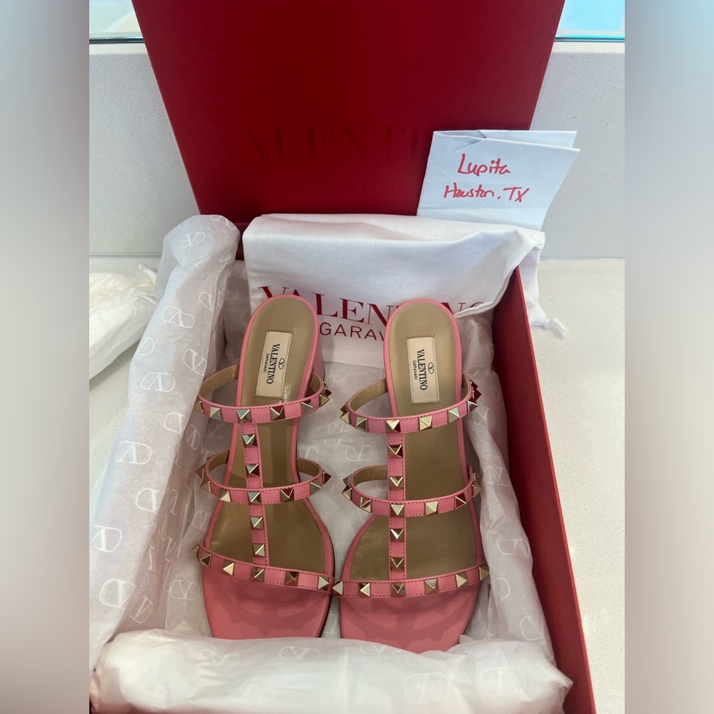 Valentino Rockstud Sandals in Candy rose 9.5 - Picture 2 of 10